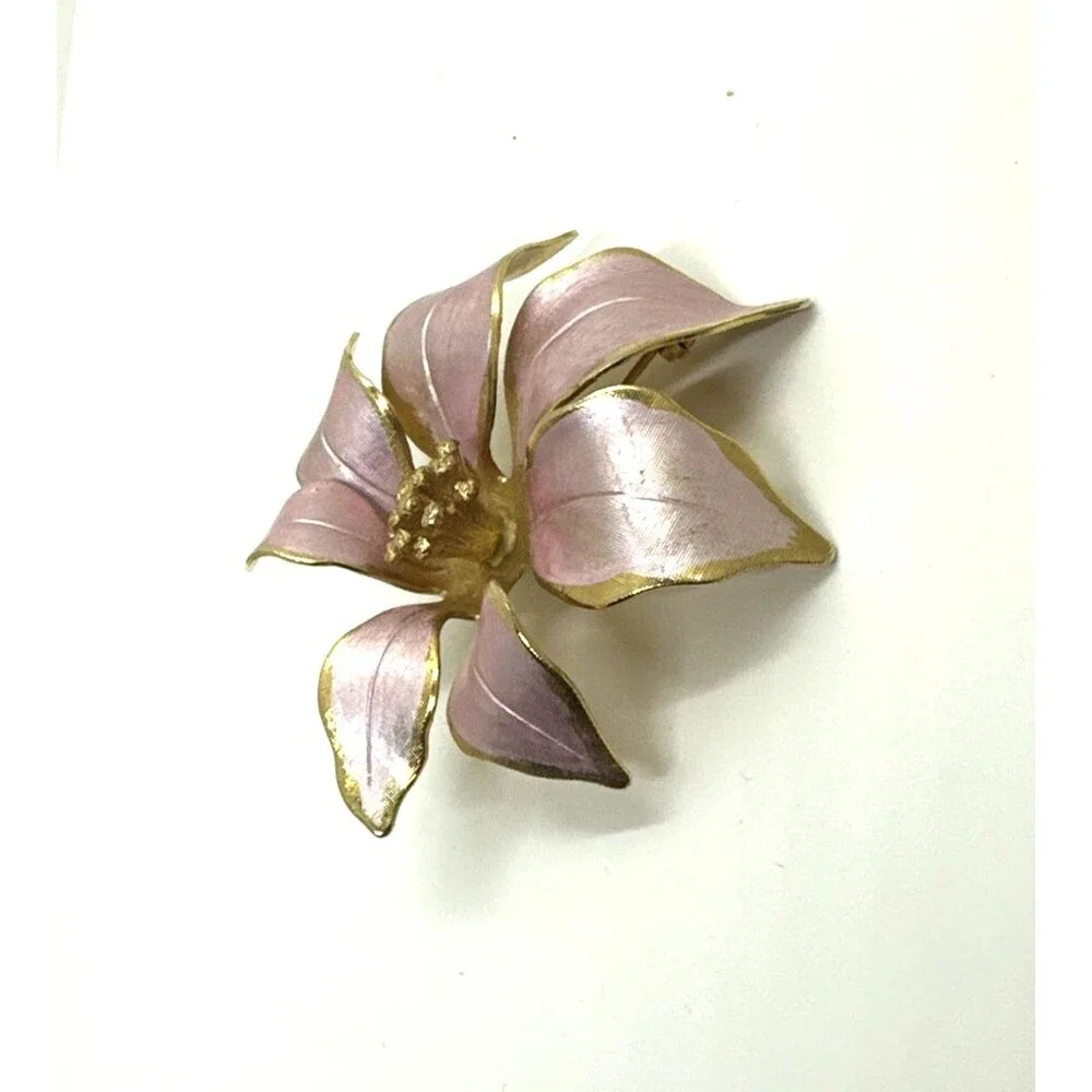 Vintage Cerrito Poinsettia Pink Enamel Flower Pin Brooch 